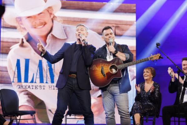 Host Patrick Kielty performs with Gerry Guthrie on The Late Late Country Special. Picture: Andres Poveda