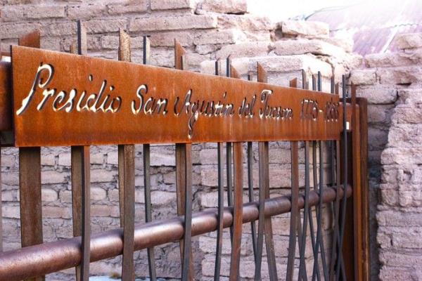 The gate at Presidio San Agustin del Tucson