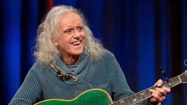 Singer Donovan convicted of dangerous driving in West Cork