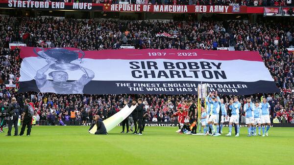 The baton of United's history needs to be passed on - who will the men to grasp it
