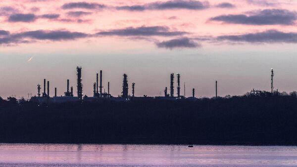 Cork chosen by Bord Gáis and Mitsubishi in plans to build Europe's first ammonia plant 