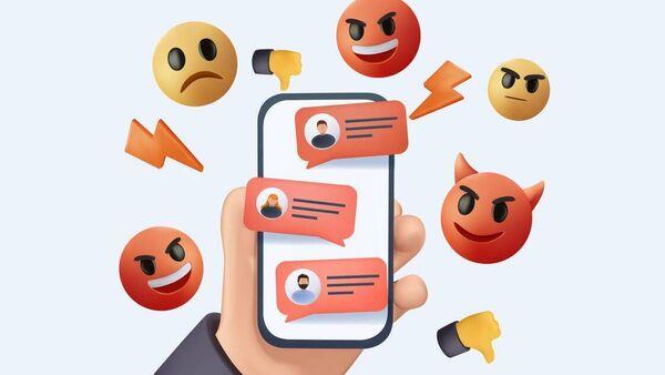 My ex is badmouthing me o<em></em>nline - what can I do