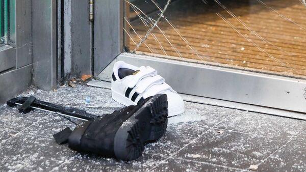 Retailer Foot Locker posts annual loss in Republic