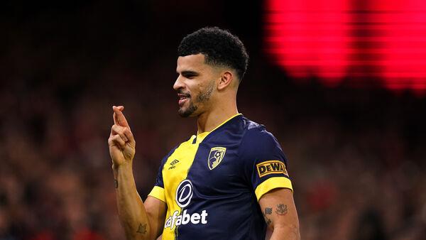 Solanke hat-trick condemns Nuno Espirito Santo to defeat in Forest opener