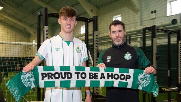 Johnny Kenny extends contract with Shamrock Rovers