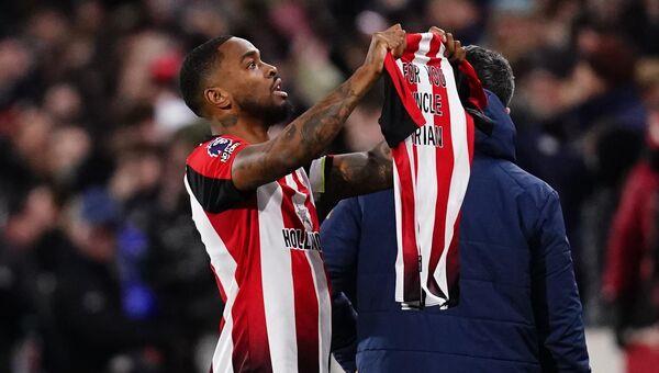 Brentford's Ivan Toney celebrates scoring their side's first goal of the game, and holds up a shirt dedicated to his uncle Brian during the Premier League match at the Gtech Community Stadium, London. Picture date: Saturday January 20, 2024. Brentford's Ivan Toney celebrates scoring their side's first goal of the game, and holds up a shirt dedicated to his uncle Brian during the Premier League match at the Gtech Community Stadium, London. Picture date: Saturday January 20, 2024.